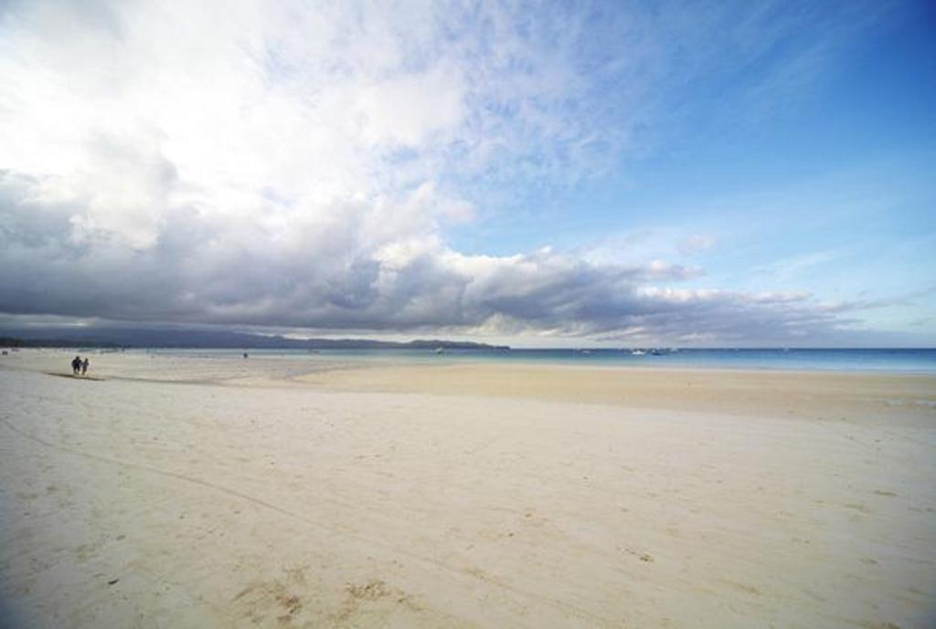 Shore Time Hotel Boracay Balabag  Exterior foto